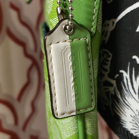 Coach Crossbody - Picture 2 of 6